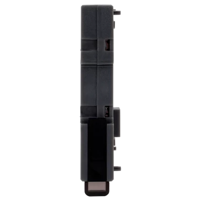 EC4-AD8